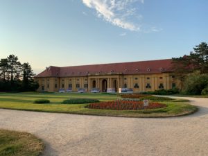 CYKLOSTEZKA: Janohrad, Lednice a Rakvice